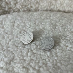 Hermes earrings clip on